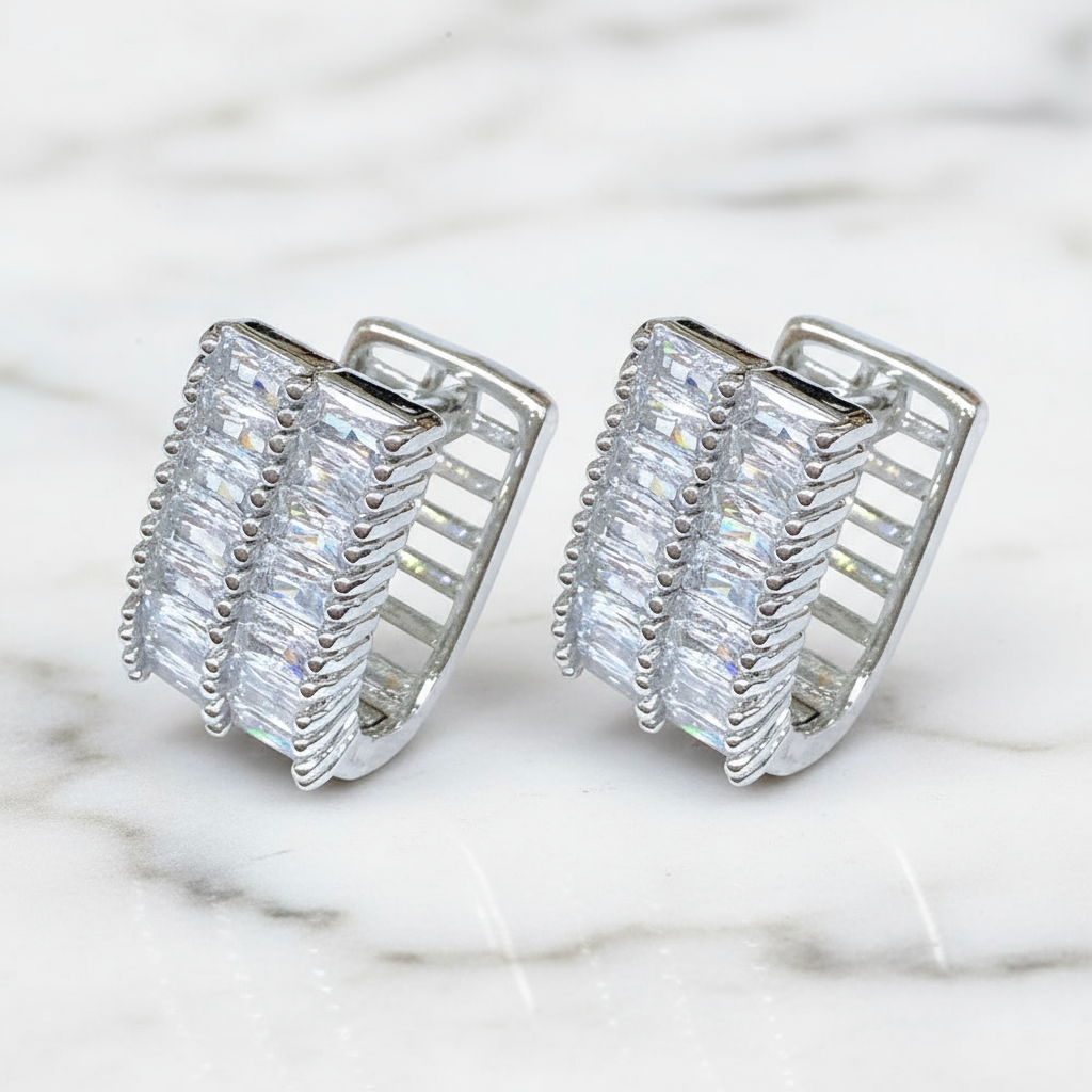 18K Gold-Filled Monaco Huggie Hoops | Sweat Resistant Oro Laminado Earrings